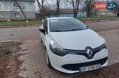 Хэтчбек Renault Clio 2014 в 