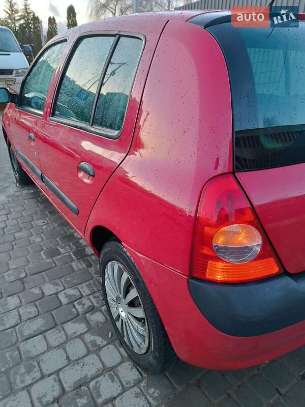 Хетчбек Renault Clio 2002 в Львові