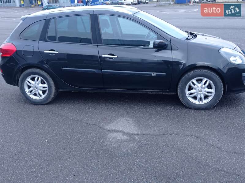 Универсал Renault Clio 2008 в Ровно