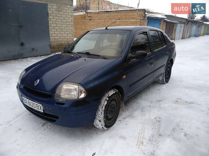 Хэтчбек Renault Clio 2001 в 