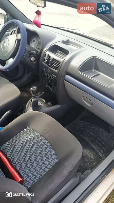 Седан Renault Clio 2007 в Подгайцах