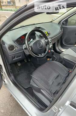 Хетчбек Renault Clio 2009 в Славуті