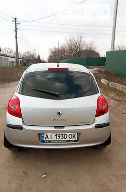 Хетчбек Renault Clio 2006 в Обухові