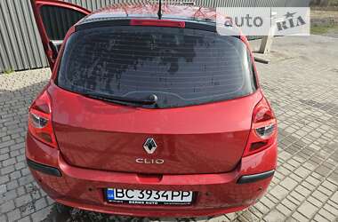 Хэтчбек Renault Clio 2008 в Львове