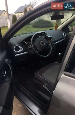 Универсал Renault Clio 2009 в 