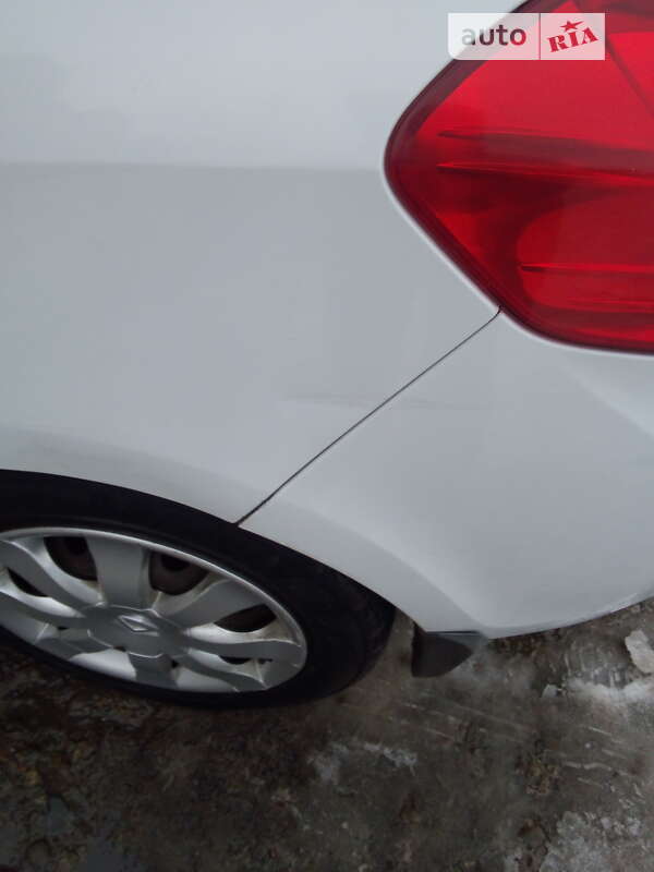 Универсал Renault Clio 2011 в Ивано-Франковске