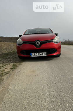 Хэтчбек Renault Clio 2012 в 