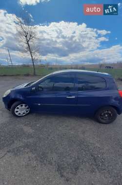 Хэтчбек Renault Clio 2008 в 