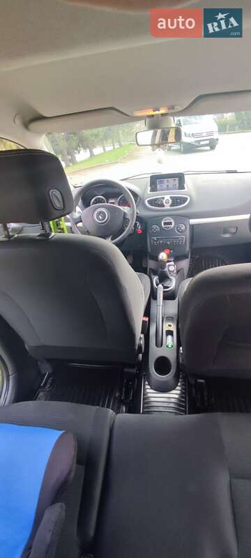 Универсал Renault Clio 2009 в Дубно