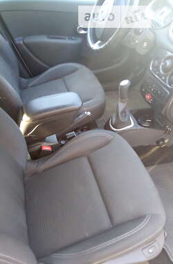 Универсал Renault Clio 2011 в 
