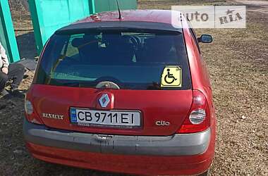 Хэтчбек Renault Clio 2004 в Прилуках