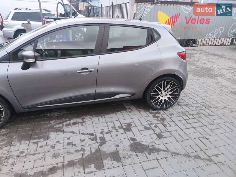 Хэтчбек Renault Clio 2014 в Ивано-Франковске