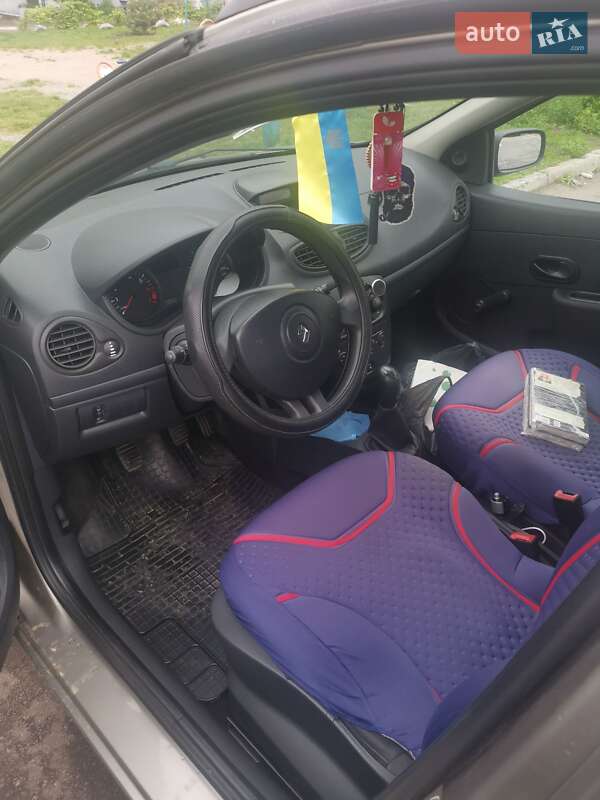Универсал Renault Clio 2009 в Житомире
