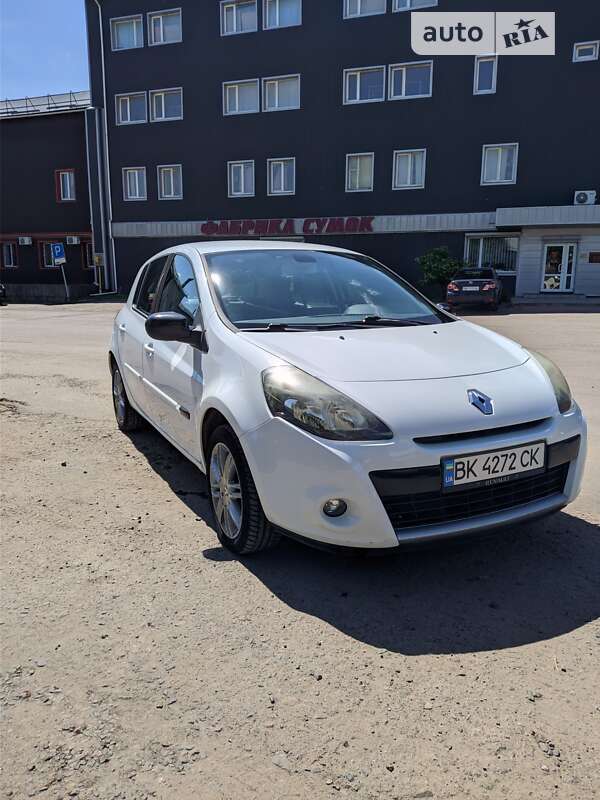Хетчбек Renault Clio 2010 в Рівному фото 11 Хетчбек Renault Clio 2010 в Рівному