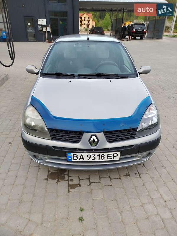 Седан Renault Clio 2006 в Ивано-Франковске