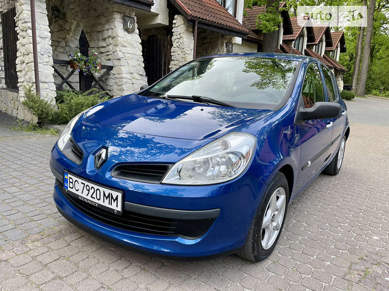 Хетчбек Renault Clio 2008 в Львові