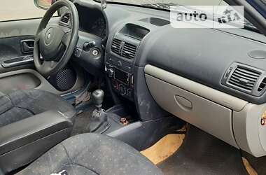 Хэтчбек Renault Clio 2004 в Львове