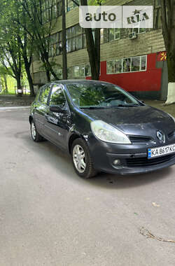 Хэтчбек Renault Clio 2007 в Киеве