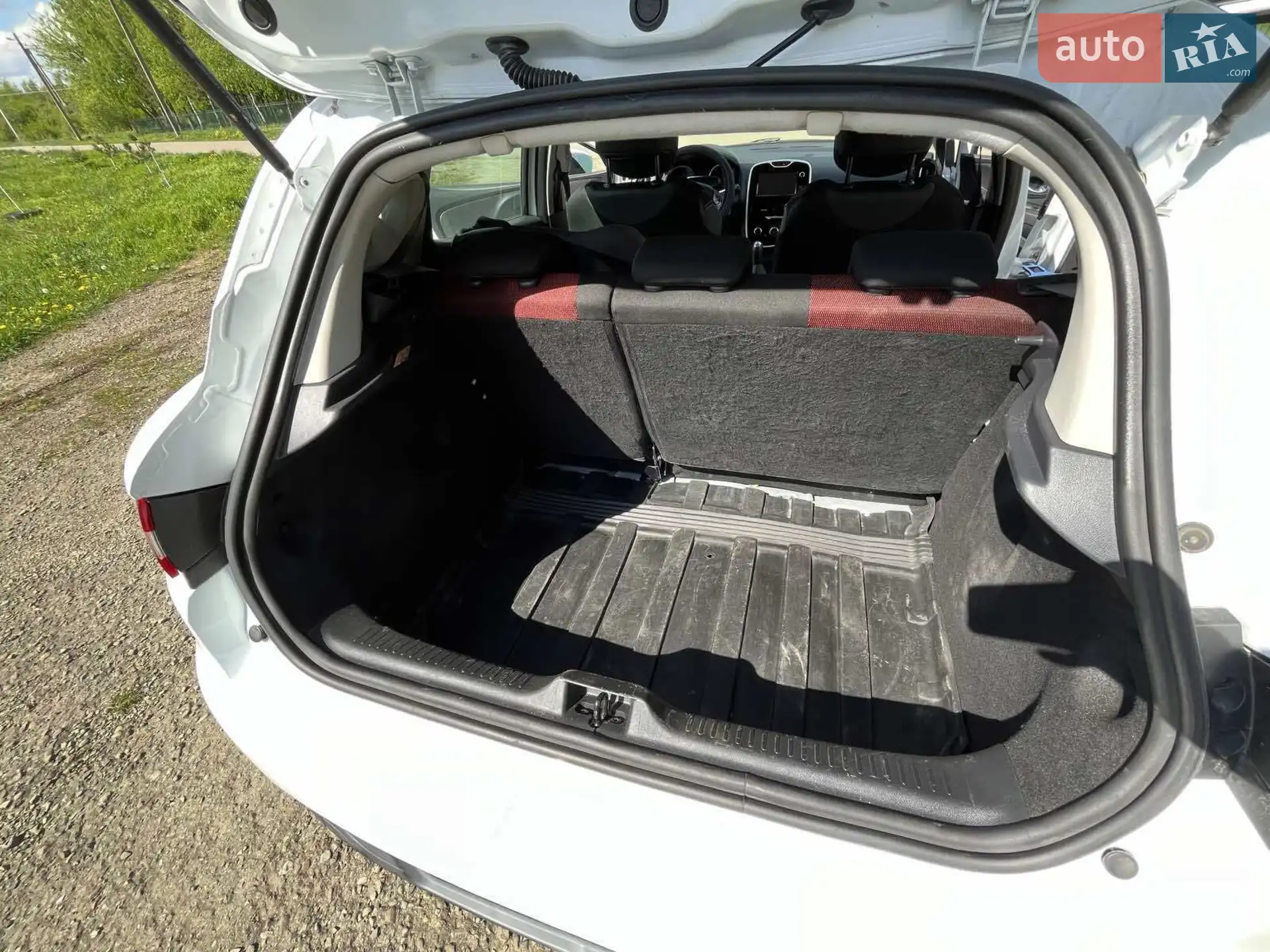2015 Renault Clio - мініатюра 27