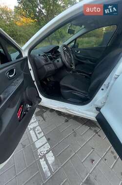 Хэтчбек Renault Clio 2013 в 