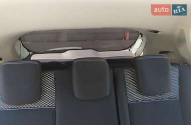 Хэтчбек Renault Clio 2014 в 