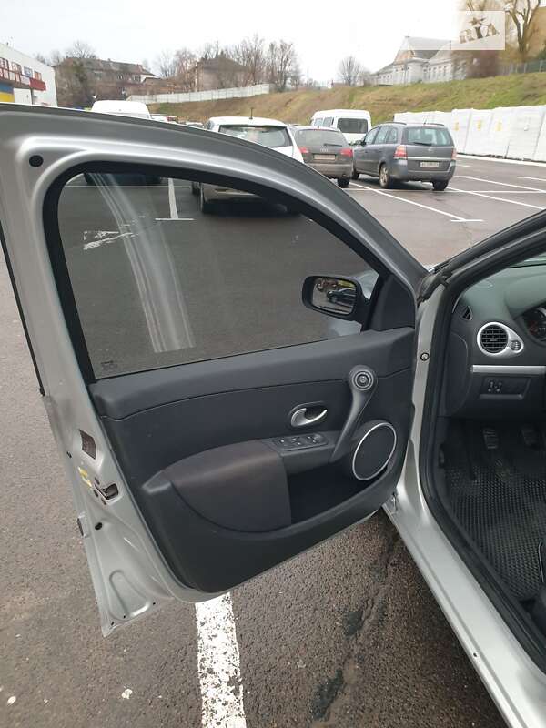 Универсал Renault Clio 2008 в Луцке фото 22 Универсал Renault Clio 2008 в Луцке