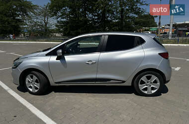 Хэтчбек Renault Clio 2015 в 