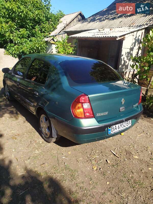 Хетчбек Renault Clio 2004 в Голованівську