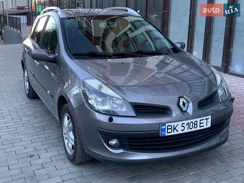Универсал Renault Clio 2008 в Ровно
