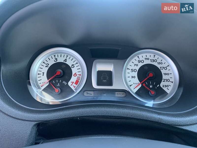 Универсал Renault Clio 2008 в Ровно