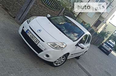 Хетчбек Renault Clio 2011 в Івано-Франківську