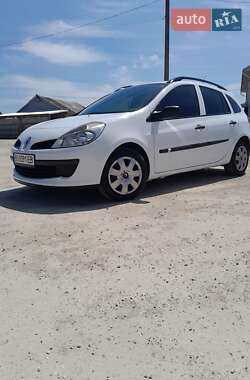 Универсал Renault Clio 2009 в Хоросткове