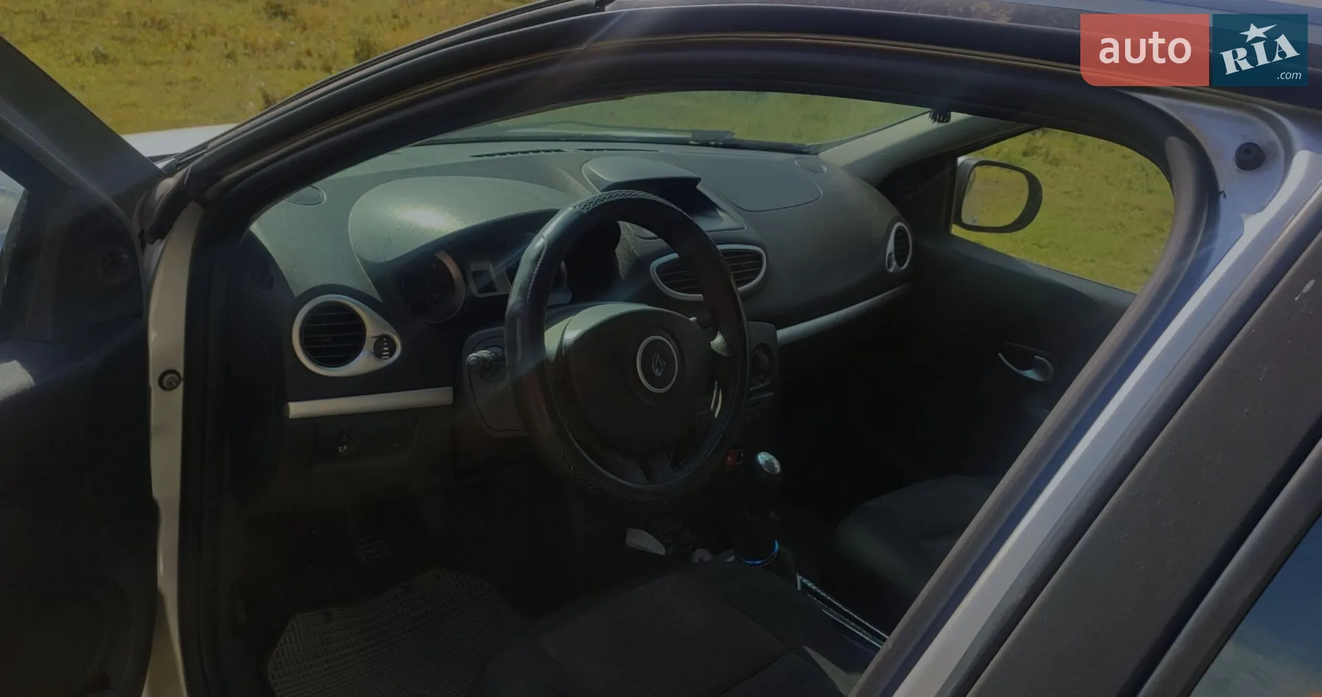 Renault Clio 2011 VIN VF1KR2H0H45410569 фото оголошення 3 з 6