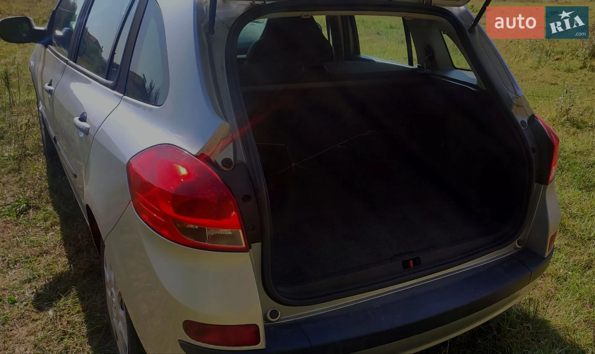 Renault Clio 2011 VIN VF1KR2H0H45410569 фото оголошення 5 з 6