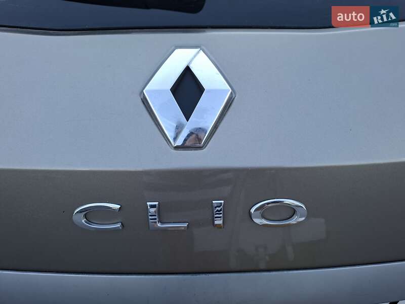 Хэтчбек Renault Clio 2008 в Киеве