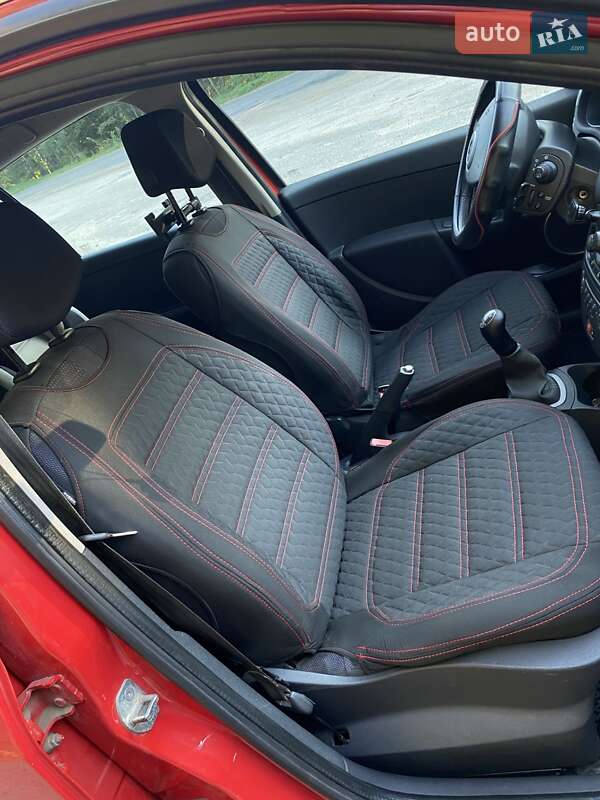 Універсал Renault Clio 2008 в Одесі