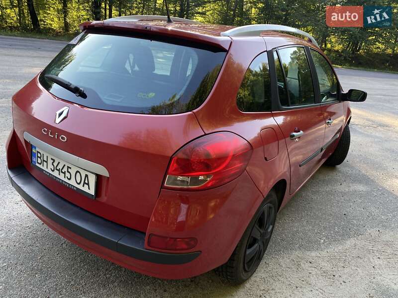 Універсал Renault Clio 2008 в Одесі