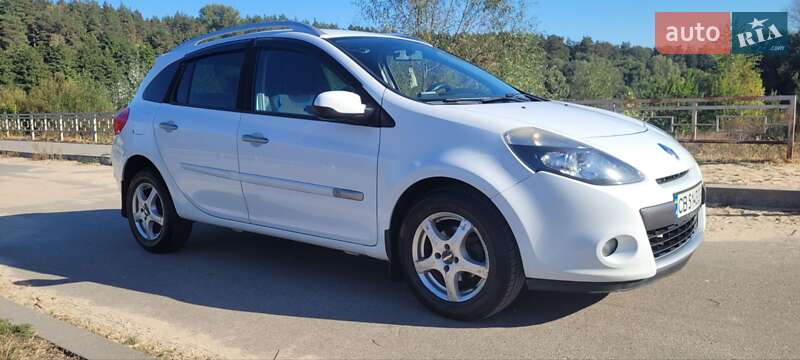 Универсал Renault Clio 2009 в Чернигове