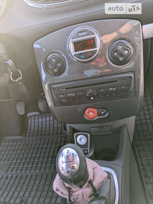Хэтчбек Renault Clio 2010 в Белой Церкви
