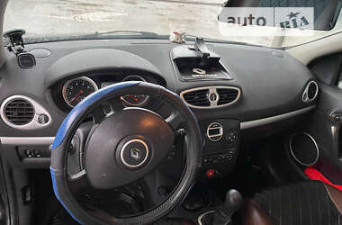 Универсал Renault Clio 2010 в 