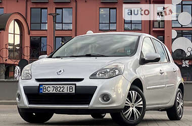 Хэтчбек Renault Clio 2012 в Дрогобыче