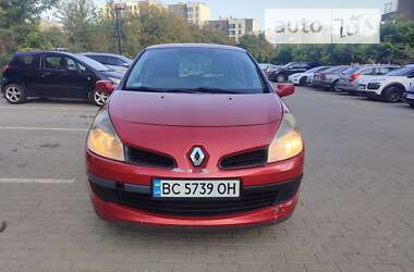 Хэтчбек Renault Clio 2007 в Львове