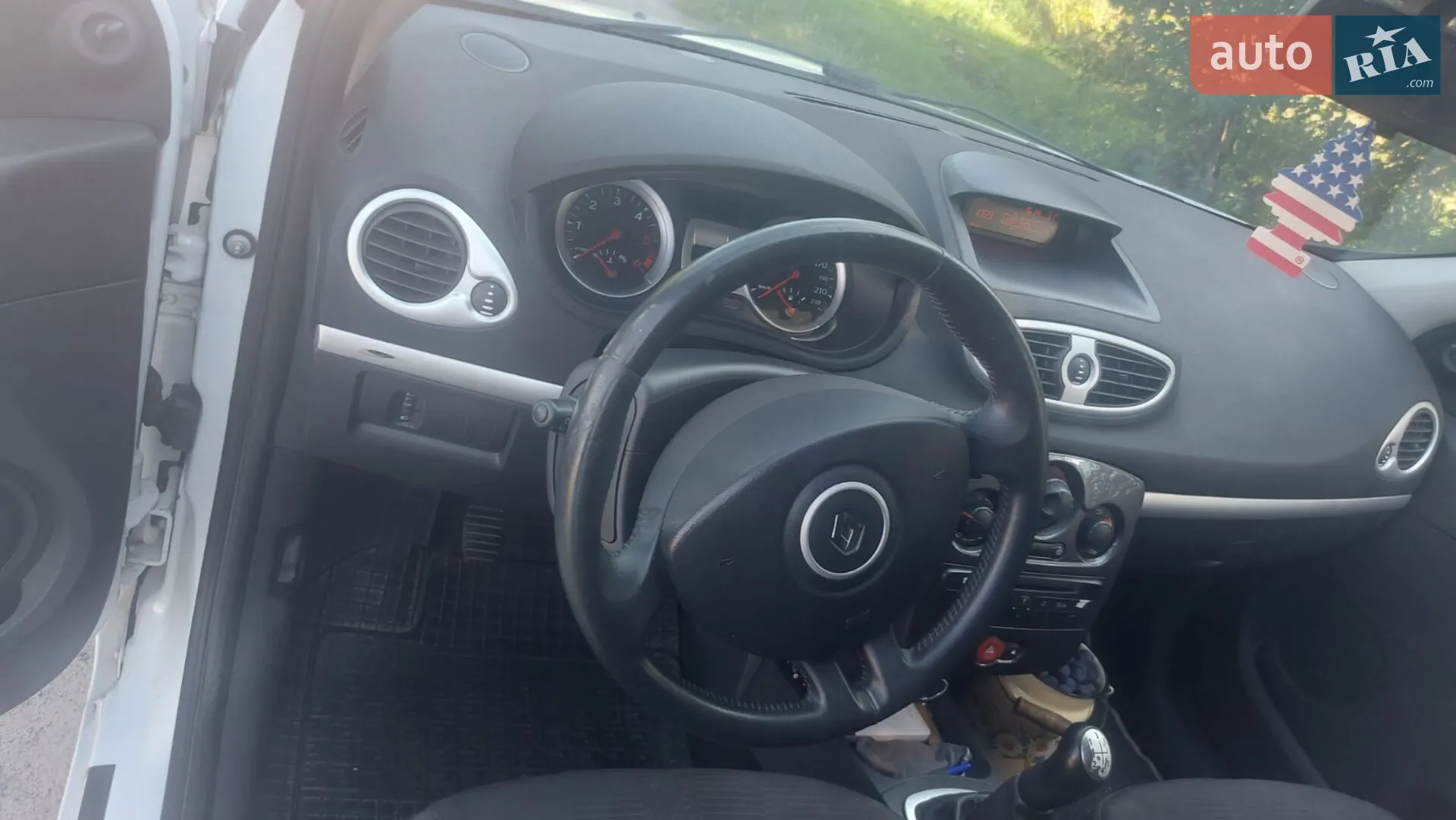 2011 Renault Clio - мініатюра 3