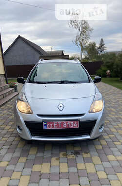 Универсал Renault Clio 2011 в Староконстантинове