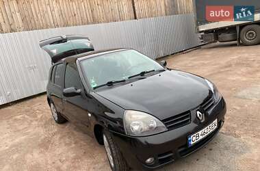 Хэтчбек Renault Clio 2007 в 