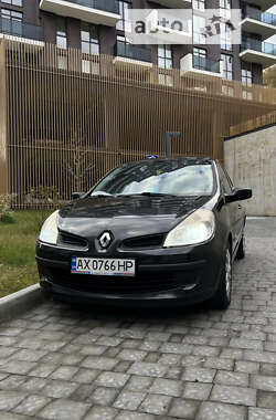 Хетчбек Renault Clio 2007 в Львові