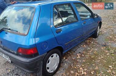 Хэтчбек Renault Clio 1993 в Черкассах