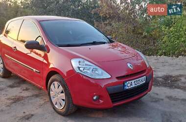 Хетчбек Renault Clio 2009 в Смілі