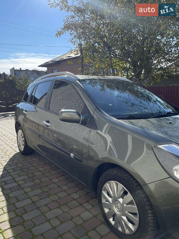 Универсал Renault Clio 2009 в Тернополе