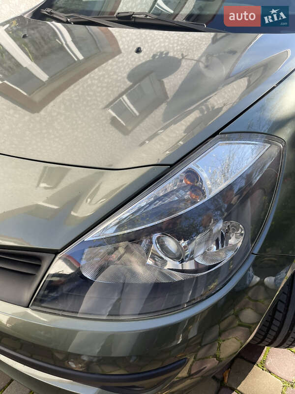 Универсал Renault Clio 2009 в Тернополе